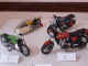 motos-1.JPG (72907 bytes)